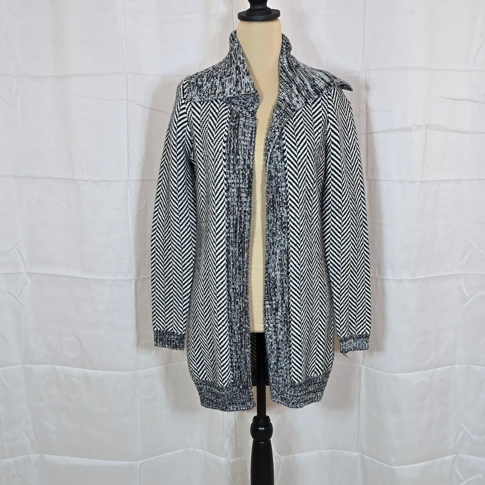 White House Black Market Herringbone Open Front Cardigan Black White Silver XS